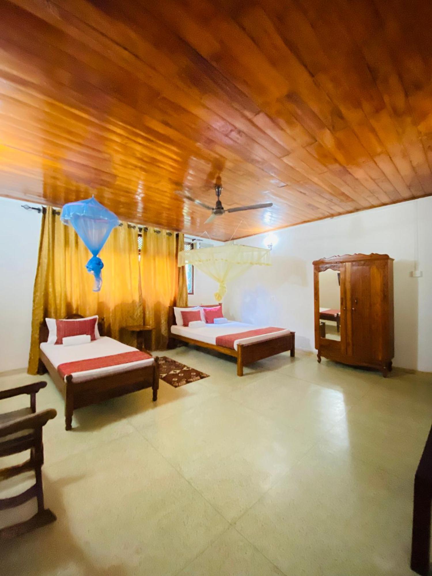 Leijay Garden Retreat Hotel Galle Exterior photo