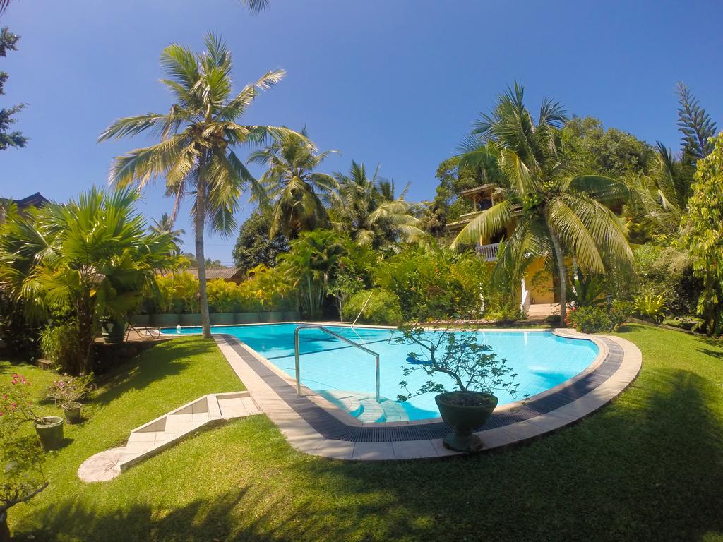 Leijay Garden Retreat Hotel Galle Exterior photo