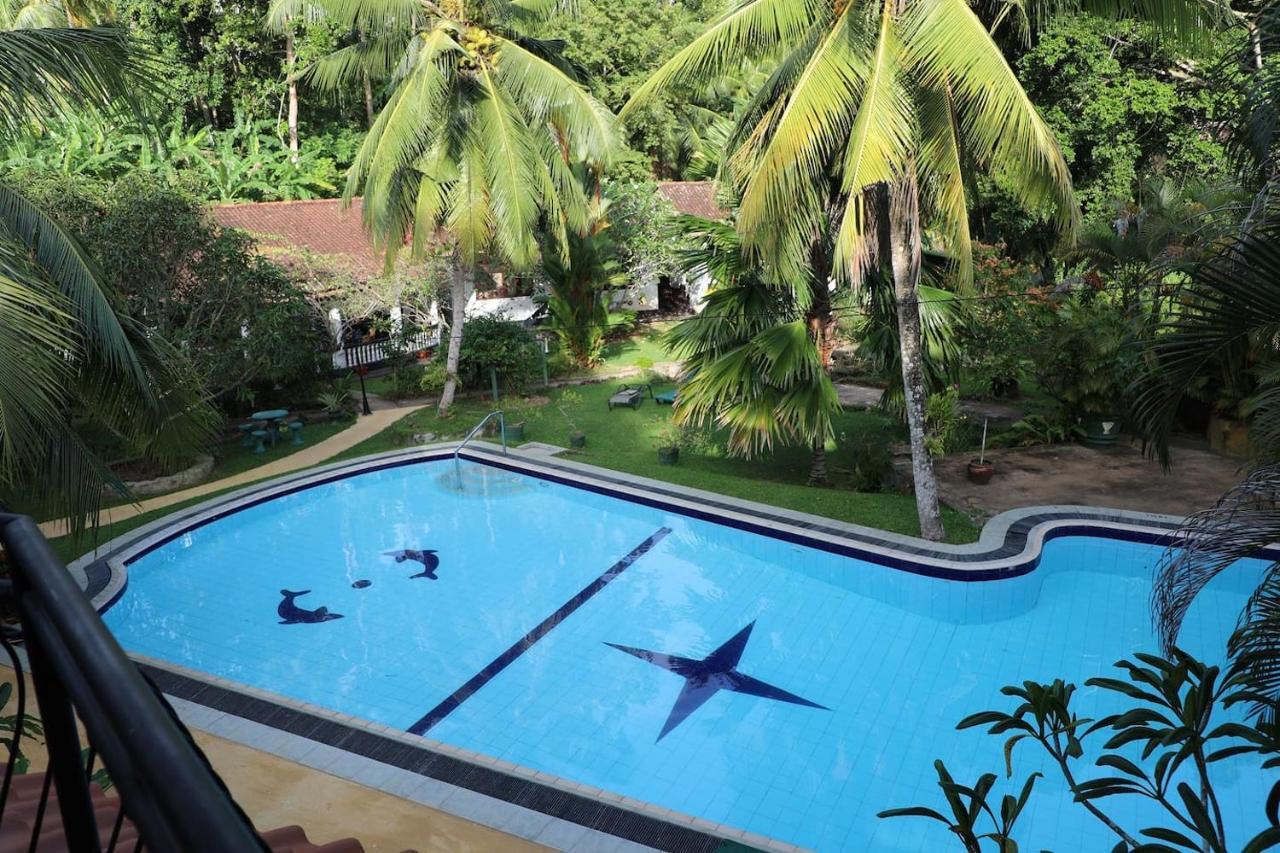 Leijay Garden Retreat Hotel Galle Exterior photo